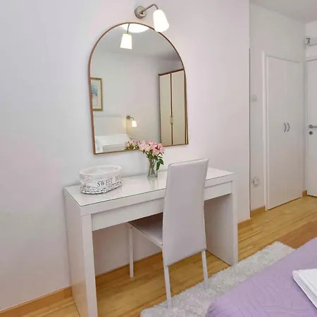 In - Istrien 40311 Apartment Poreč