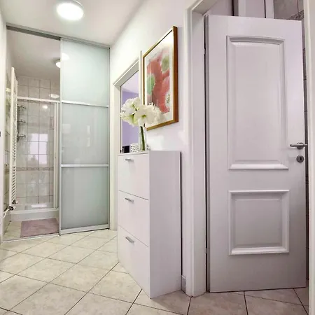 In - Istrien 40311 Apartman *