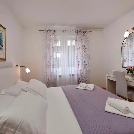 In - Istrien 40311 Apartment Poreč