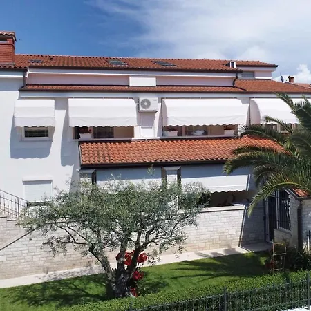 In - Istrien 40311 Appartamento Porec